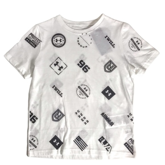 NWT Under Armour White Tee with Allover Graphics - Picture 13 of 13